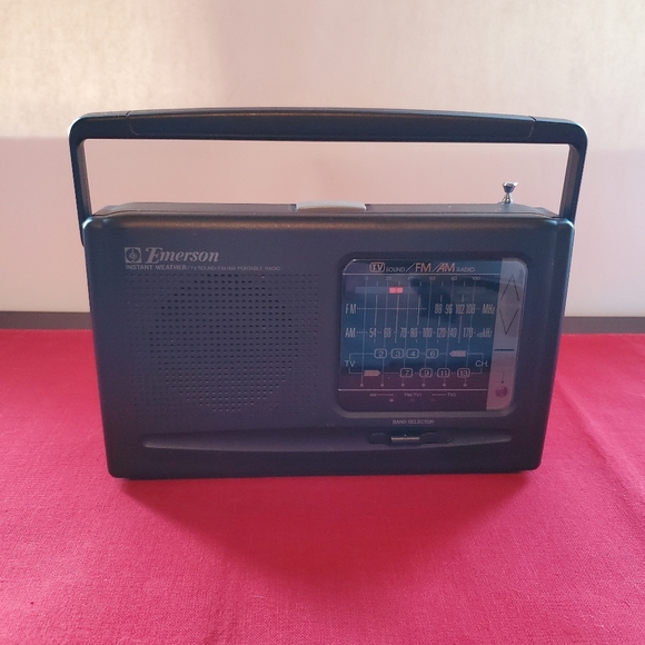 Emerson Portable Audio & Video Emerson Portable Radio Poshmark
